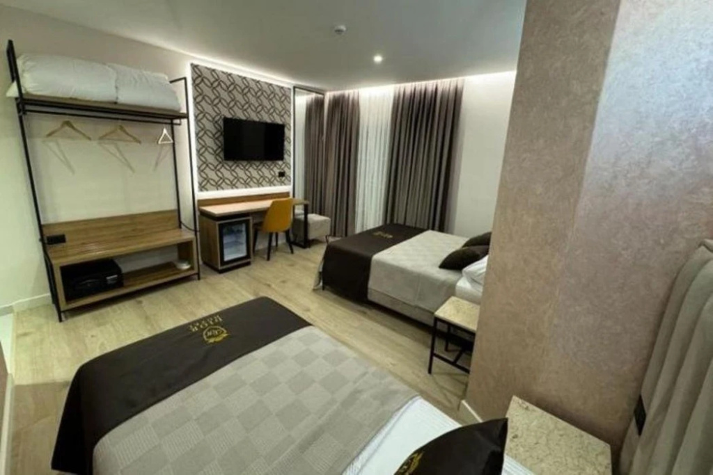Hotel Dior