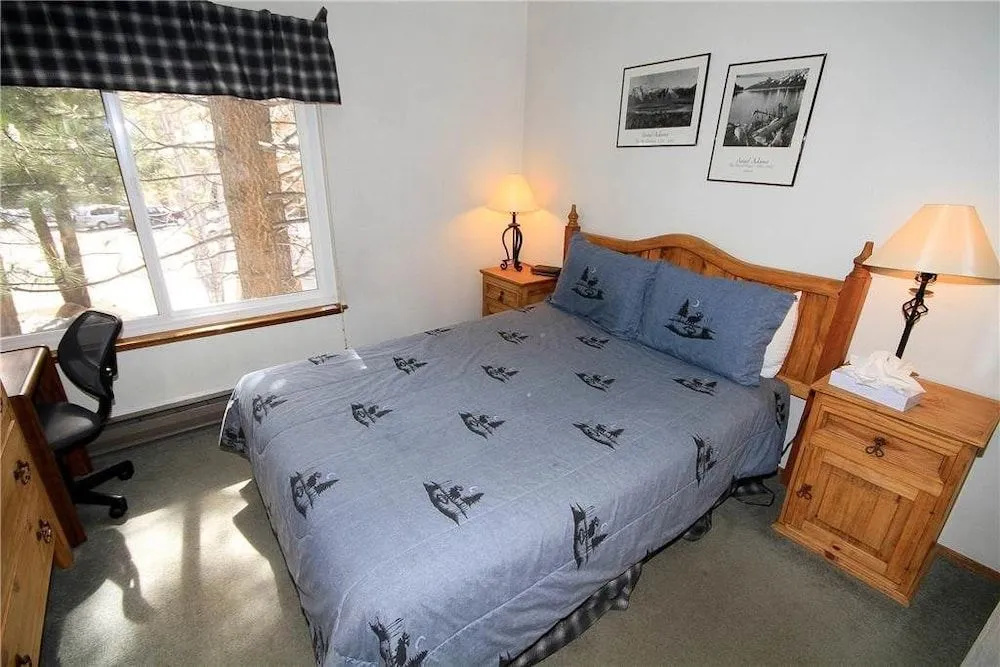 Horizons 4 140 1 Loft 1 25 Baths 1 Br home by RedAwning