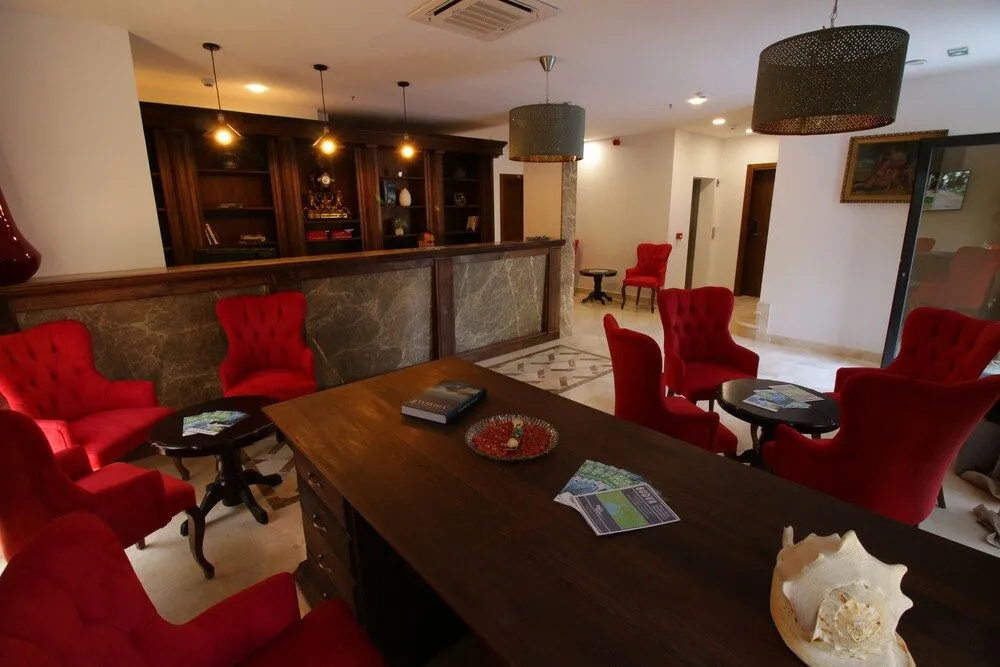 Hotel Plaza Lucice
