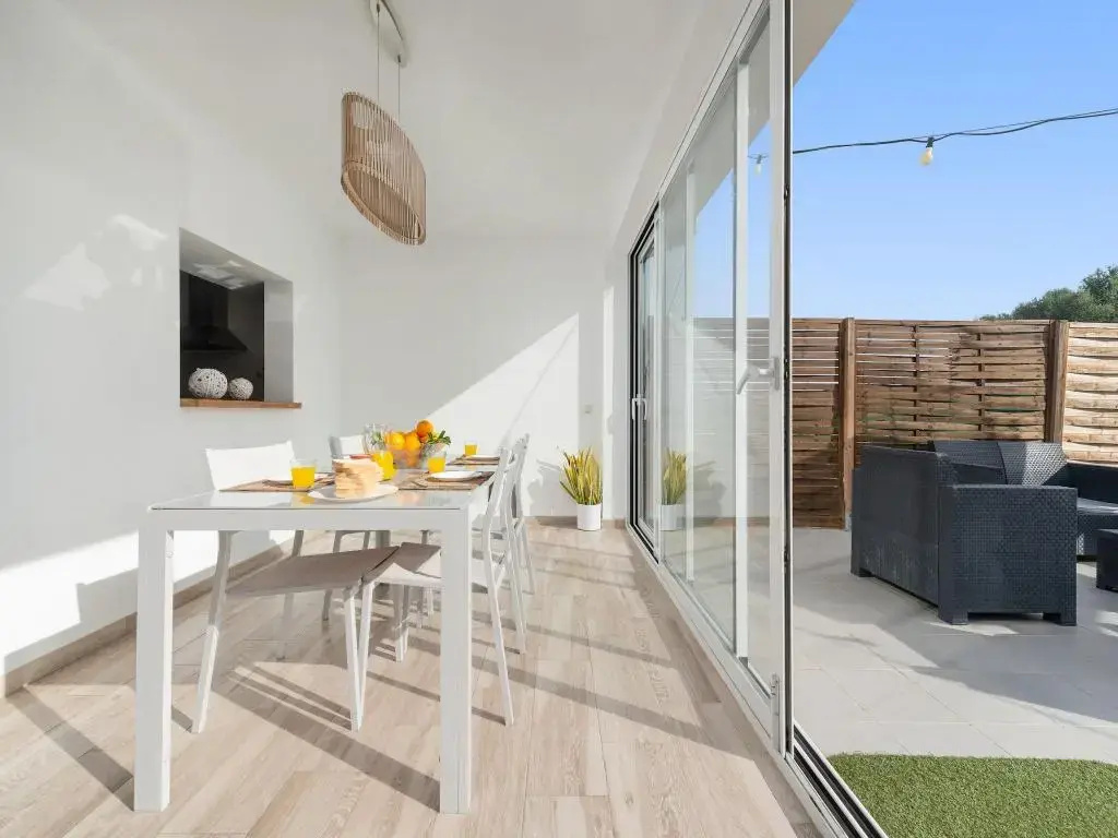 Can Miquel Porro - House for 8 People in Llubi