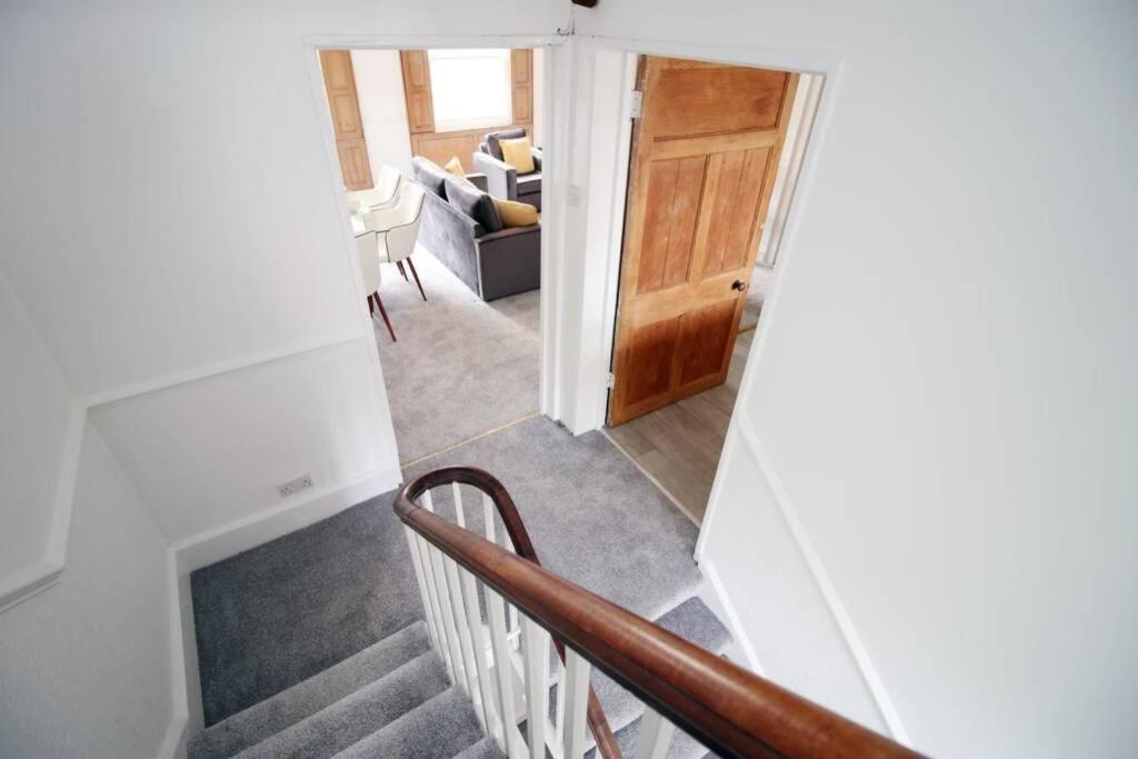 Spacious Georgian Apartment 5 mins from Bath Abbey