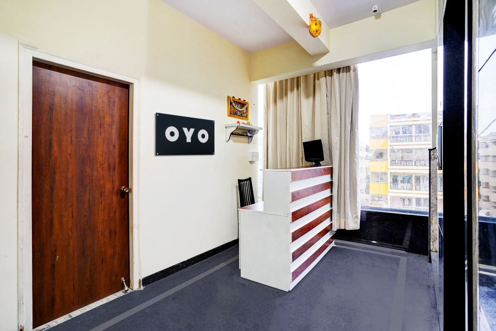 Hotel O RR Comforts