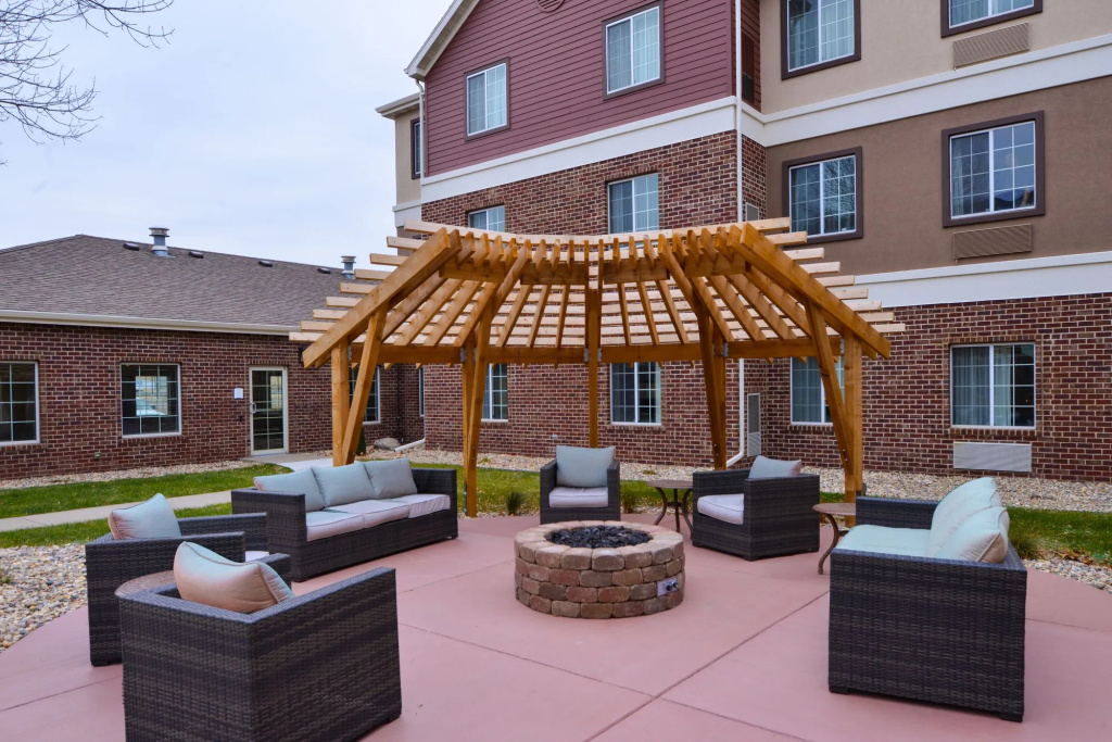 Staybridge Suites Sioux Falls at Empire Mall by IHG