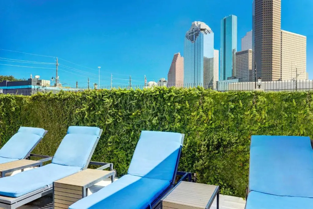 Best Western Plus Downtown Inn & Suites