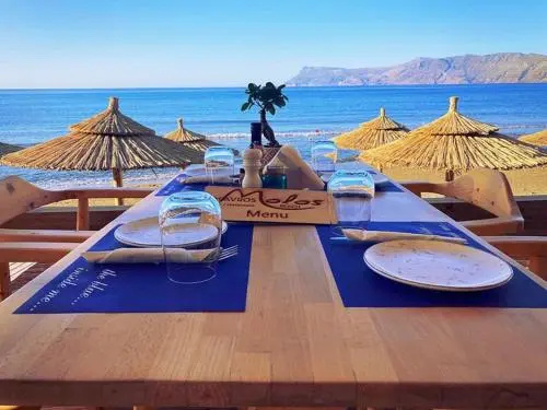 Mavros Molos Beach Rooms