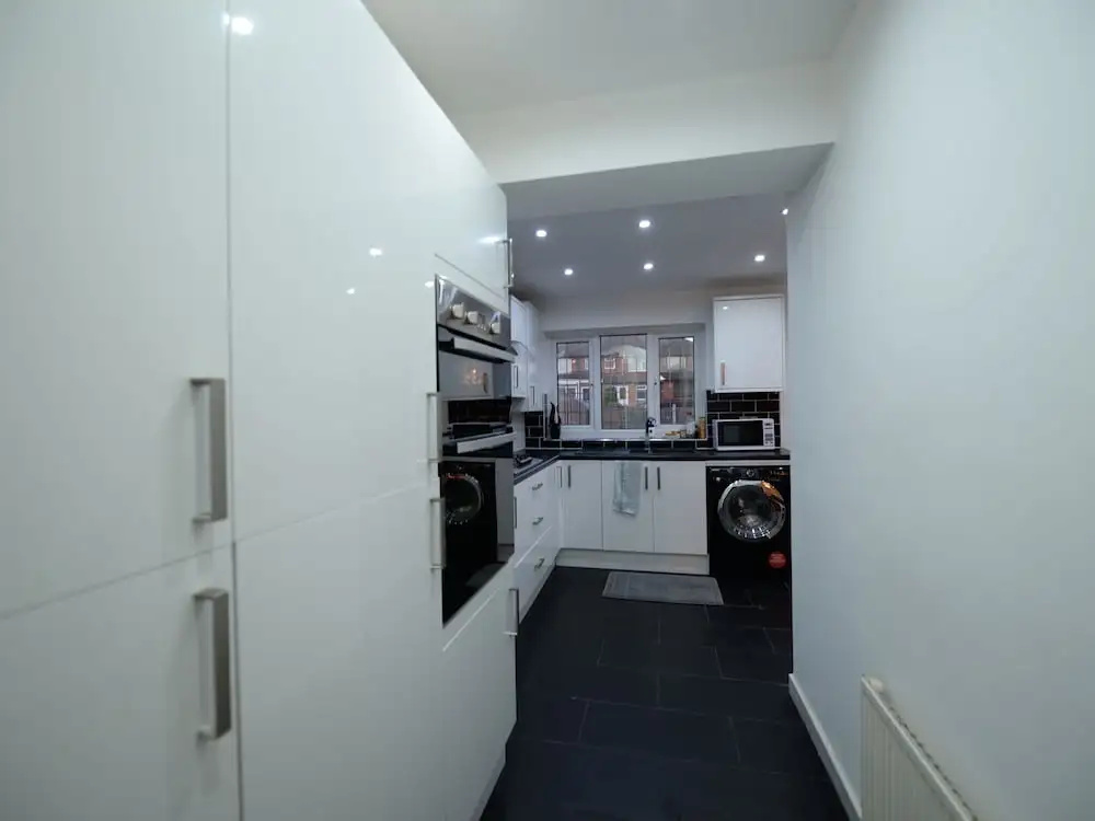 Alluring Holiday Home in Coventry With Garden