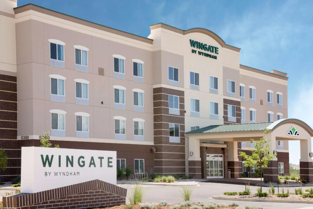 Hampton Inn by Hilton Nashville Airport Century Place