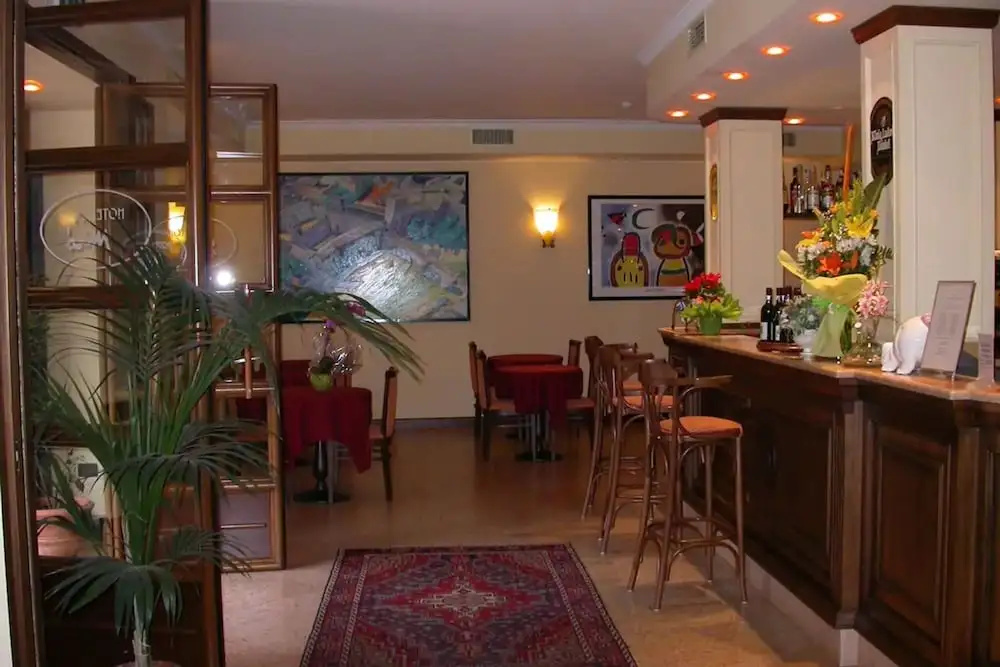 Hotel Miro