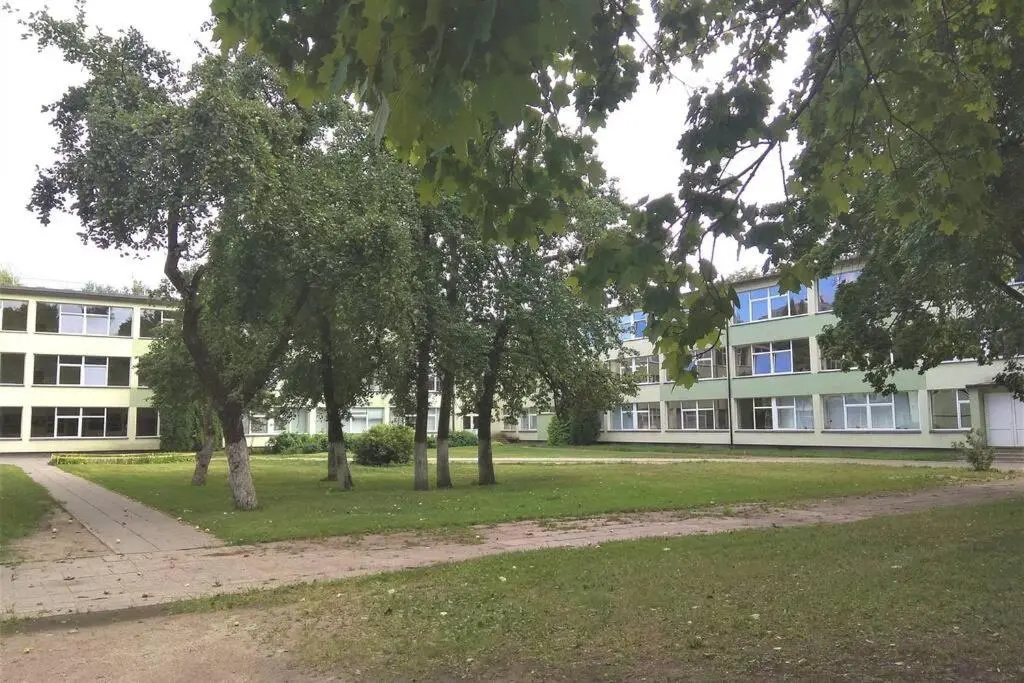 Slucko Central Studio Apartment near River