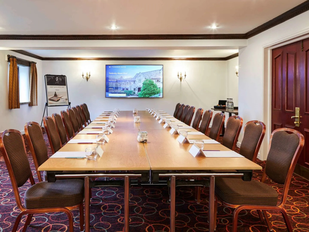 Mercure Barnsley Tankersley Manor Hotel