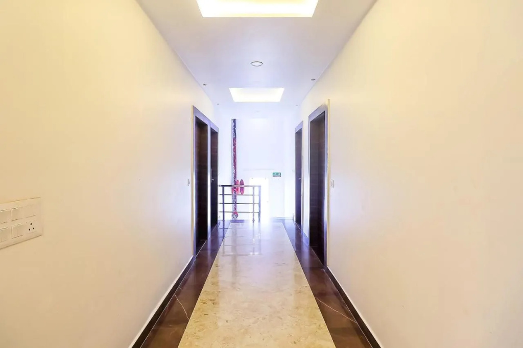 FabHotel World Link