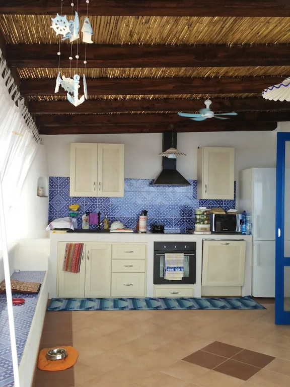 House with 2 Bedrooms in Malfa, with Wonderful Sea View, Enclosed Garden And Wifi