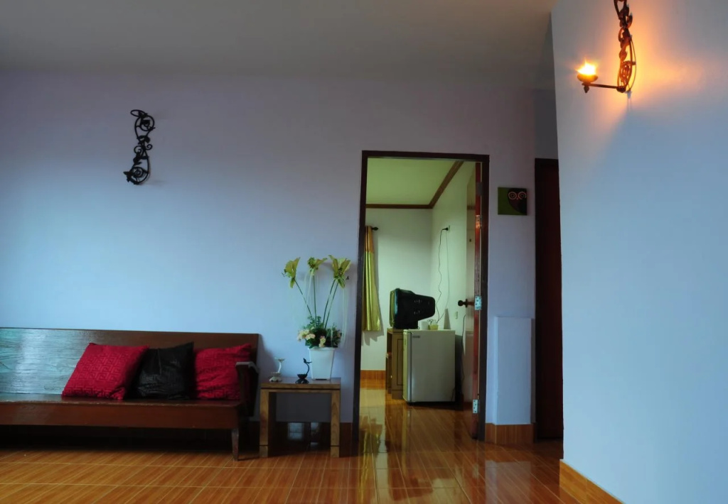 Phoonsab Hostel