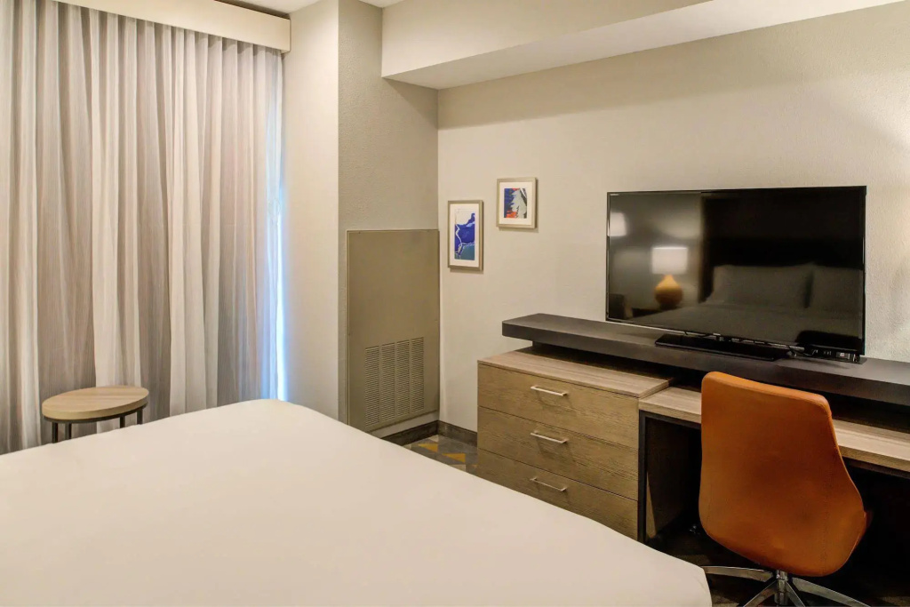 Holiday Inn Hotel & Suites - Houston West - Katy Mills by IHG