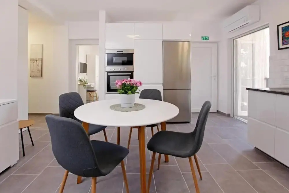Santa Cruz Apartments Supetar