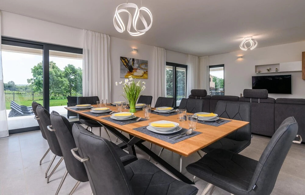 Cozy Home In Prodol With Wifi