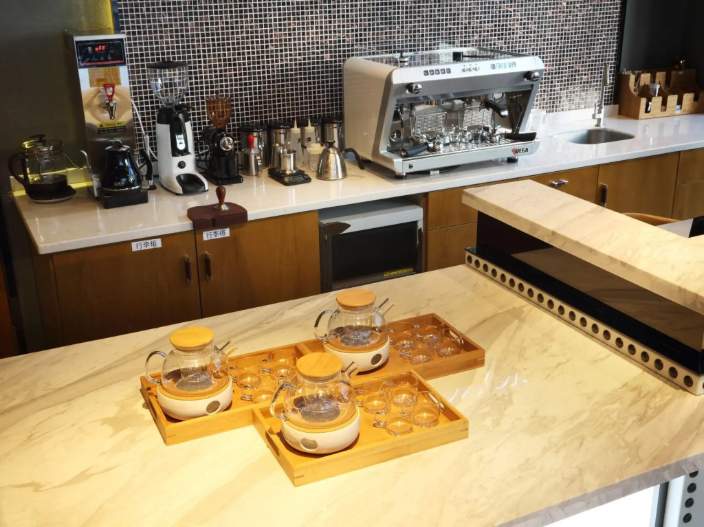 James Joyce Coffetel·Shenzhen Huanan City