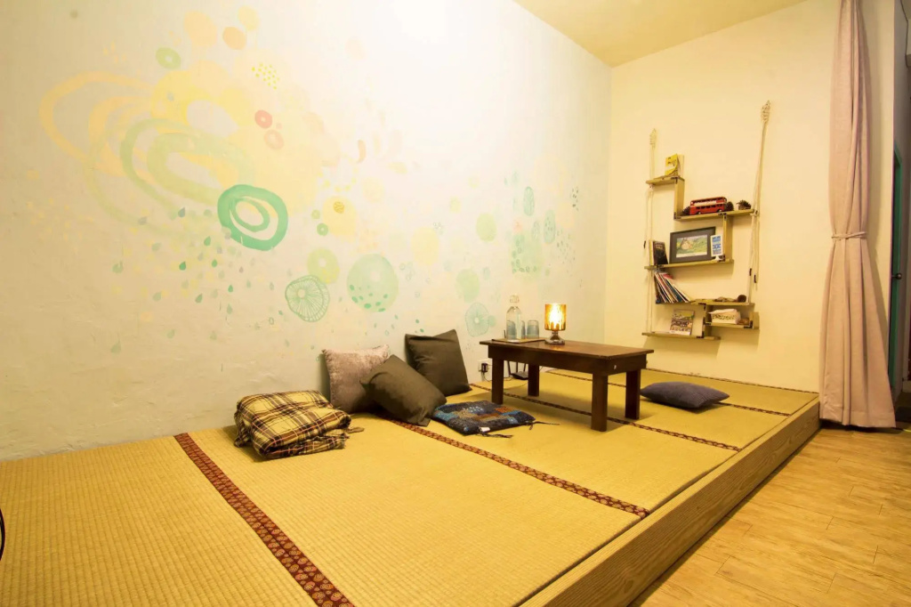 Lis Hostel