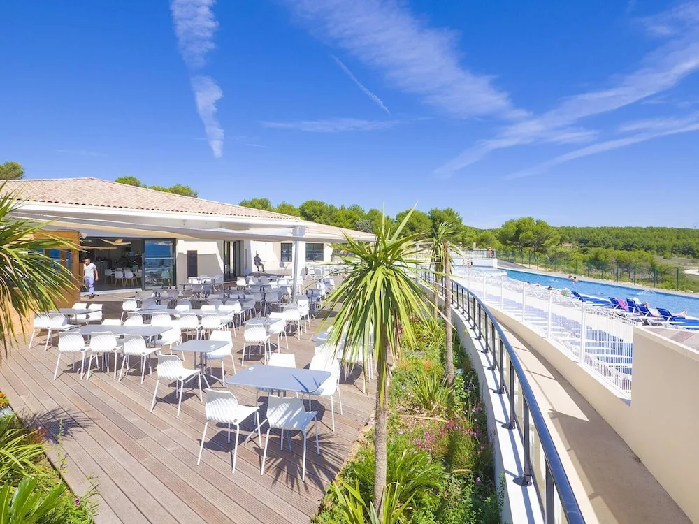 Camping de l'Arquet Cote Bleue