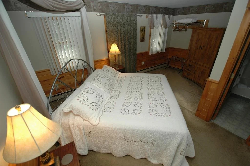 The Arbor Inn