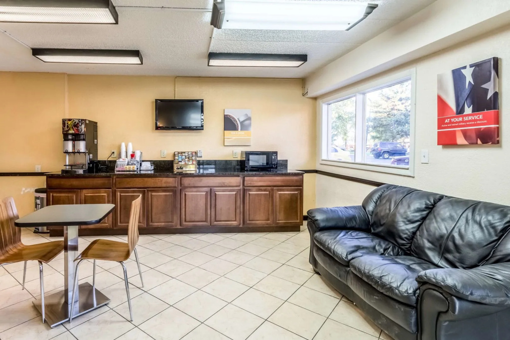 Motel 6-Grove City, OH