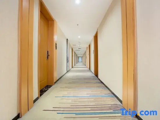 Leshang Holiday Homestay
