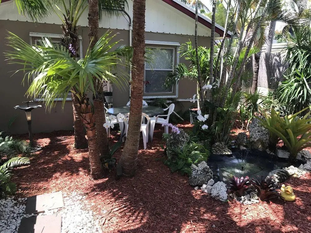 INN LEATHER GUEST HOUSE-GAY MALE ONLY