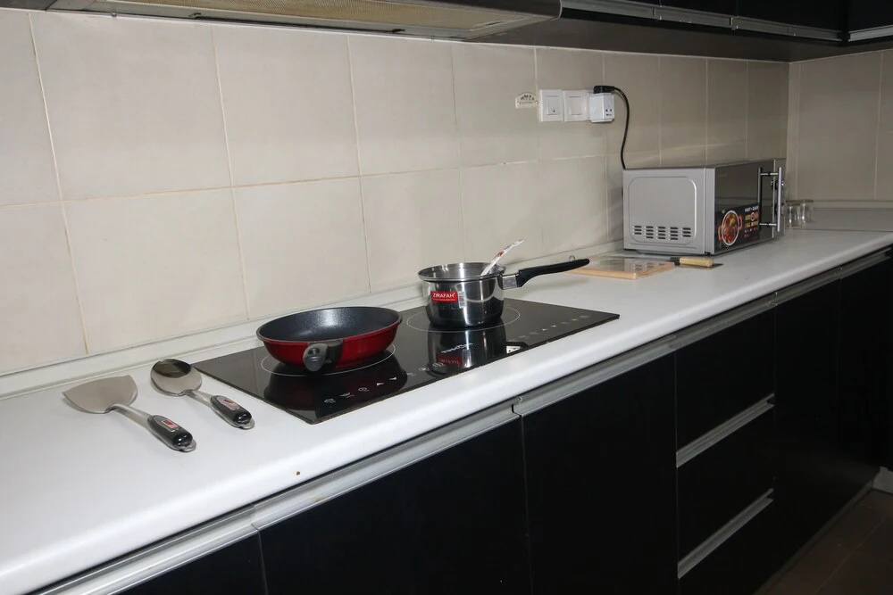 OYO Home 572 Classy 2 Bedroom Taragon Puteri