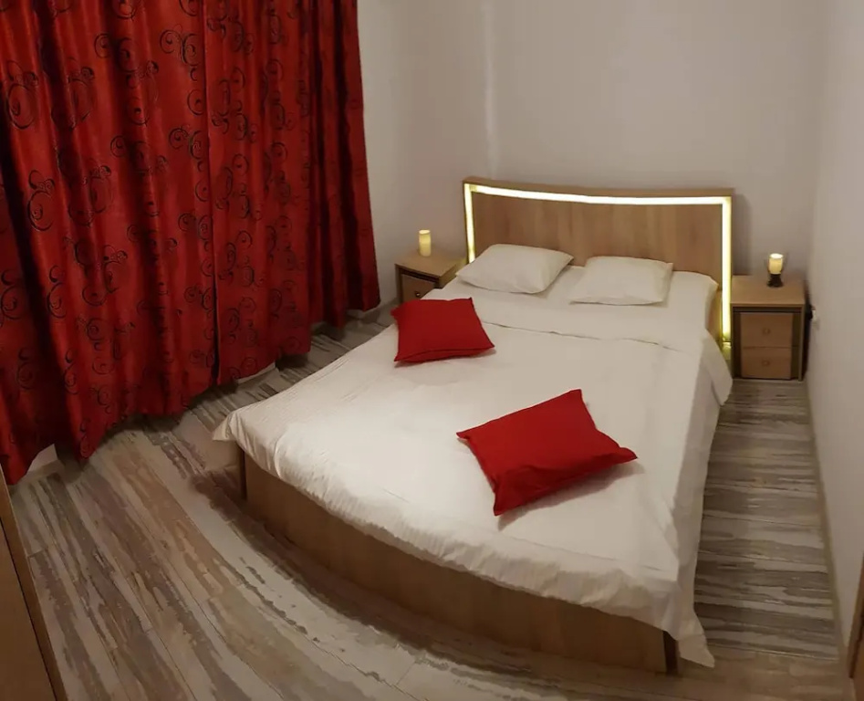 Bucharest Wander - Old Town Apartments