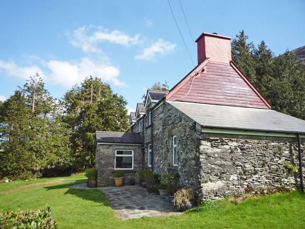 Angelas Farmhouse