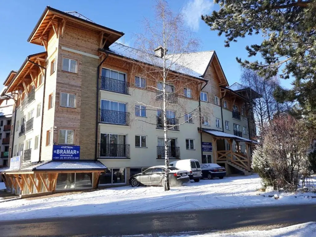 Apartments Bramar
