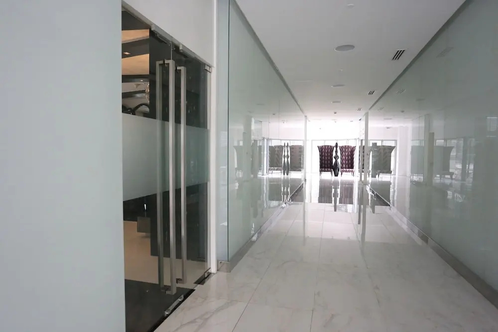 Maui Condotel @ Azure Urban Resort Residence