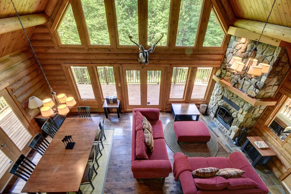 Chalet Caribou