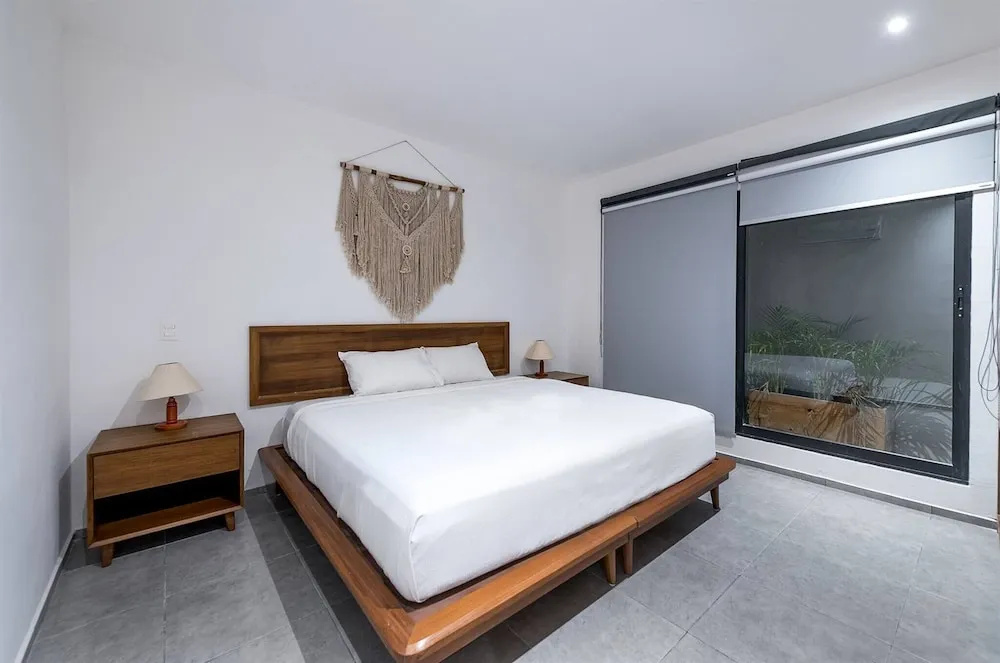 Unbeatable Located 2 Br Apt W/amazing Natural Lig