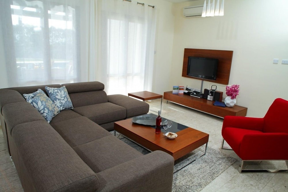 Aphrodite Hills Holiday Residences Superior Villas 4 Bedroom Superior Villa - 0342