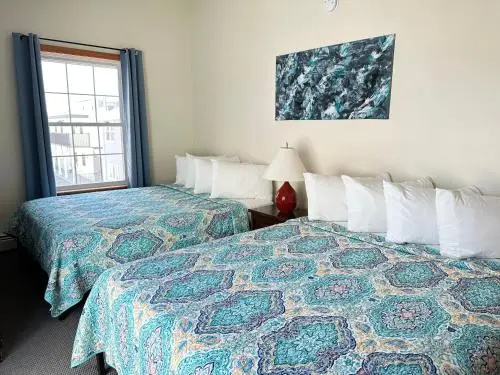 Abellona Inn & Suites
