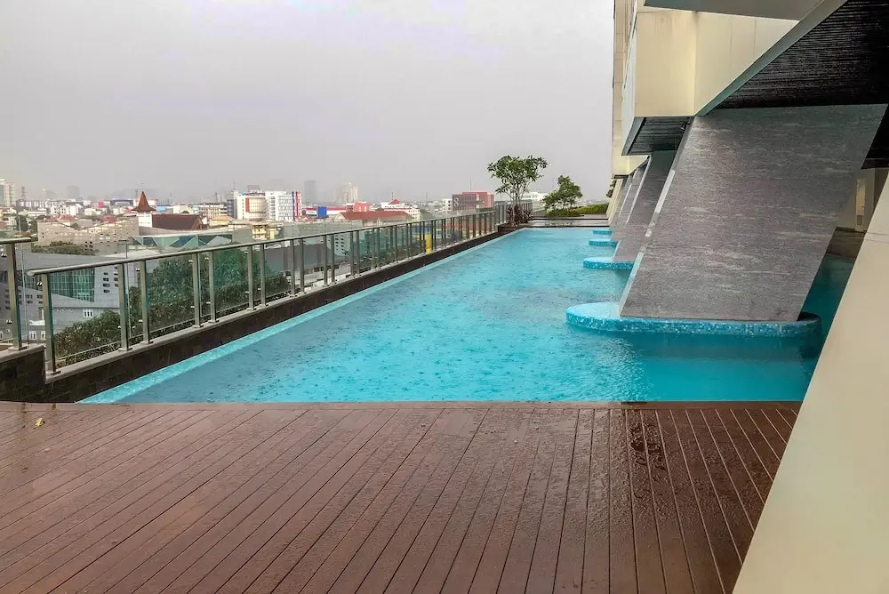 Stunning And Comfortable 2Br At Menteng Park Apartment