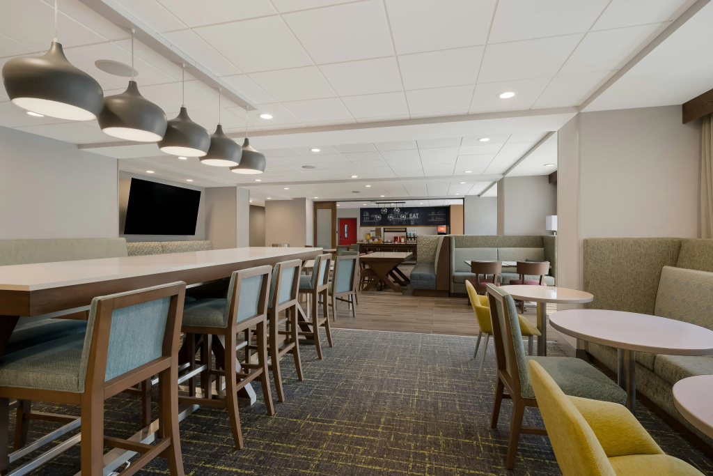 Hampton Inn by Hilton Detroit Southfield
