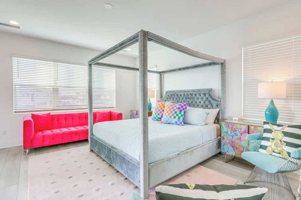 Luxe Indio Lake House 7 Mi to Coachella!