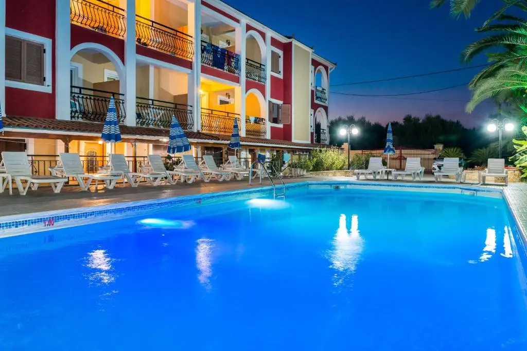 Rose Club Apartments