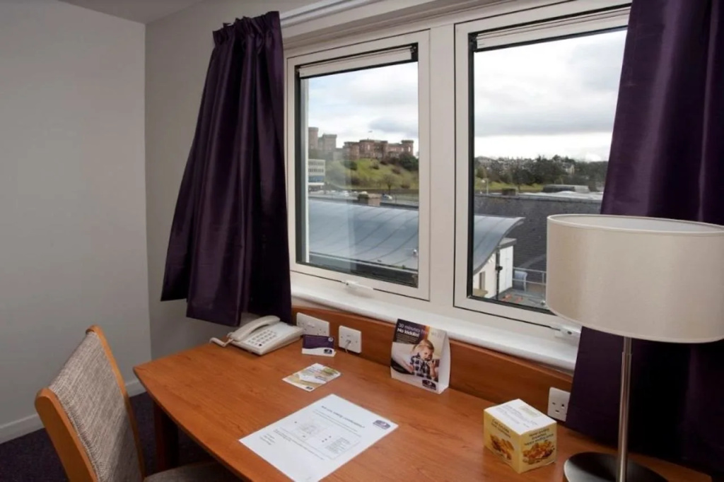 Premier Inn Inverness Centre - River Ness