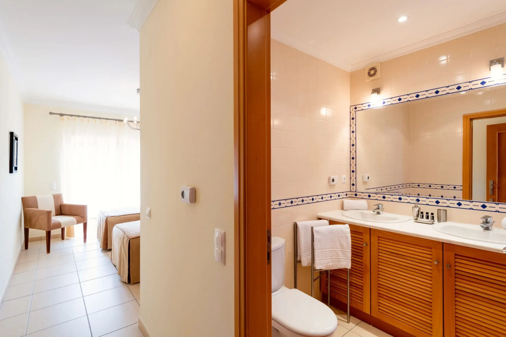 The Village Praia d'El Rey Golf & Beach Resort