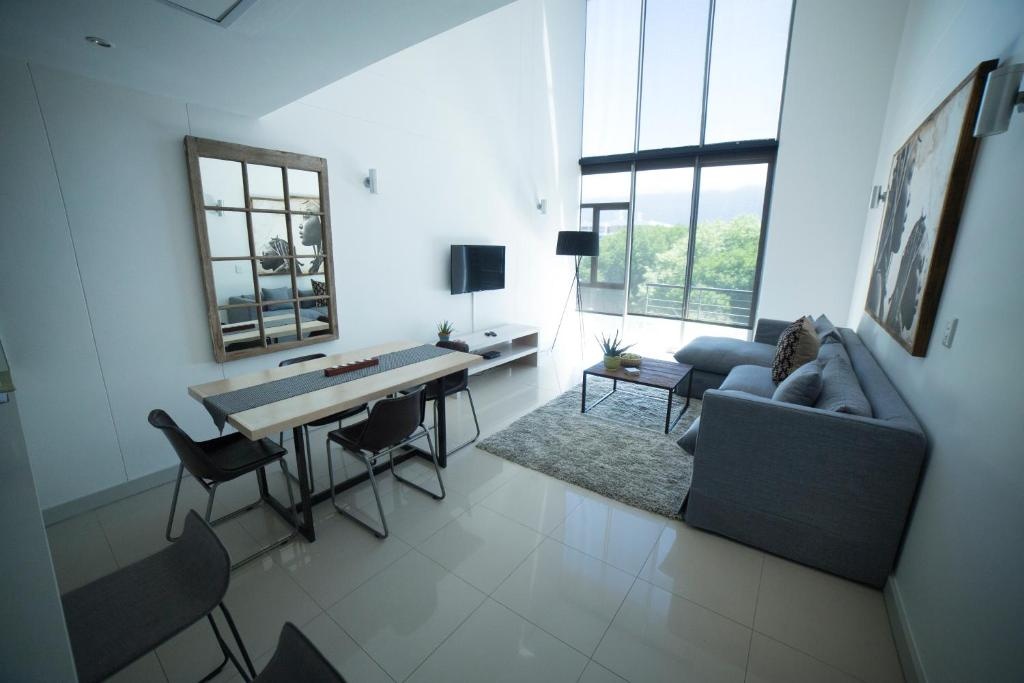 The Quadrant Apartment A406