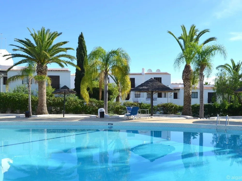 Attractive Apartment in Albufeira With sea View