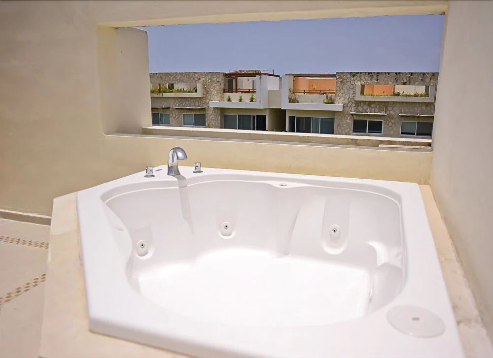 Sabbia Apartment D405 by iMexico