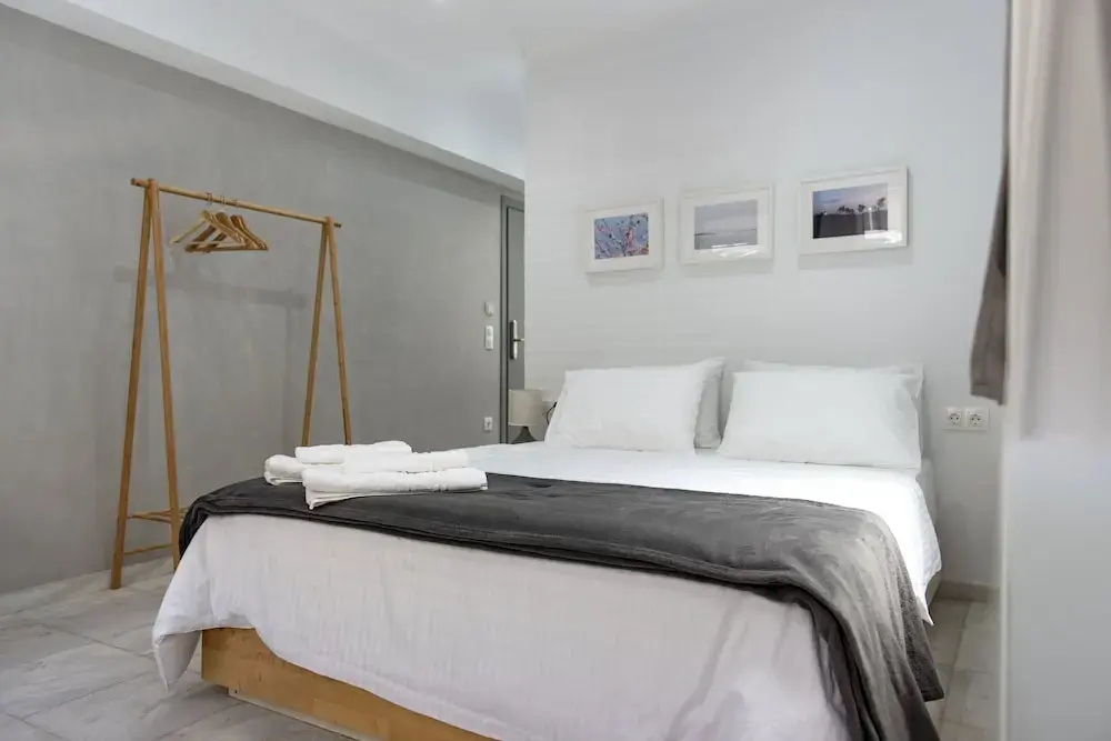 Bright Eco Studios by GHH