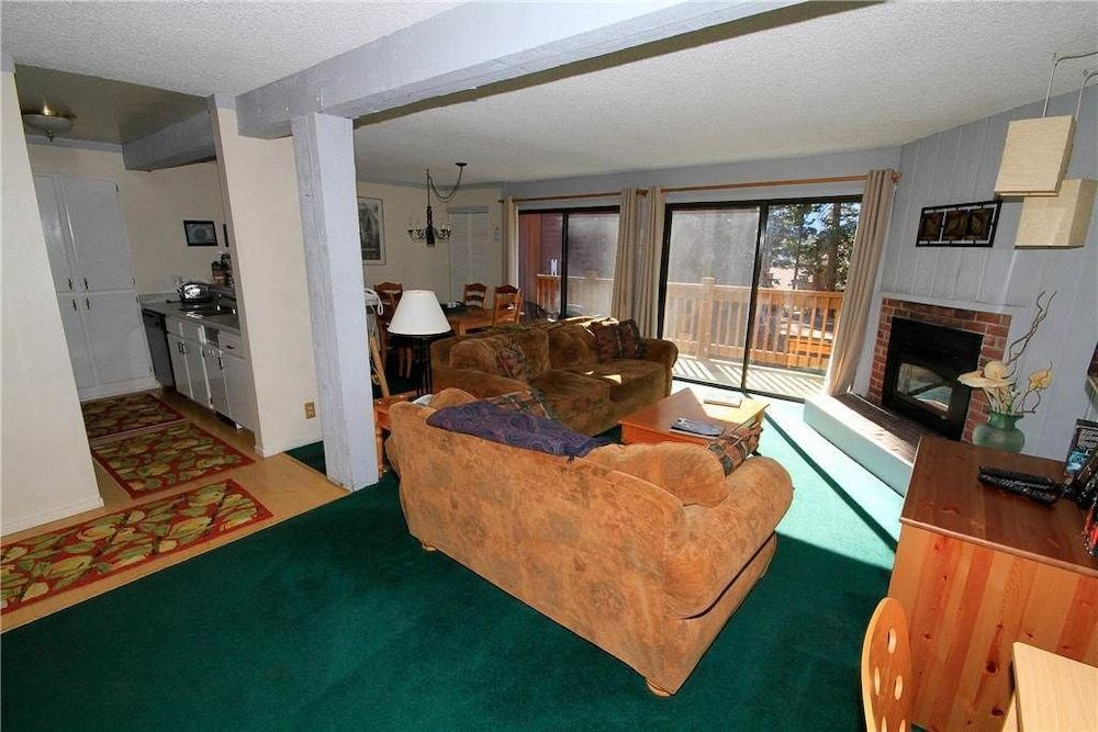 Mammoth Ski & Racquet Club #104 - Pet Okay!