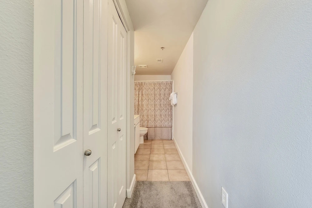 Shores of Panama 1211 - 1 Br Condo