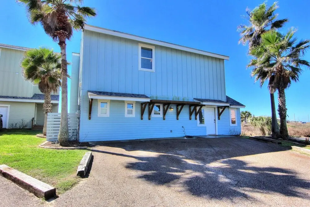 Lost Colony Shiny Shell Cottage