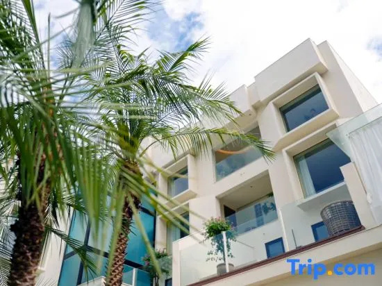 Yishe Savanna Beach Pool Resort | Wabi-sabi Beautiful Stay (OMG Heartbeat Paradise Branch)